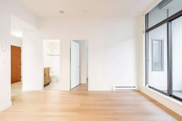 1010 Howe ST #702, Vancouver, BC V6Z 1P5