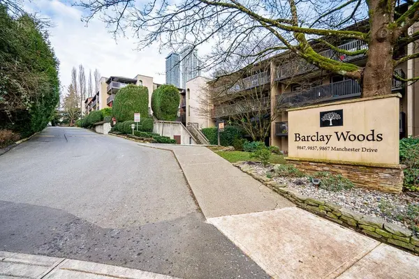 9847 Manchester DR #319, Burnaby, BC V3N 4P4