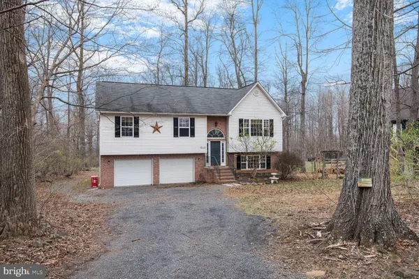 4119 FREEZELAND RD, Linden, VA 22642