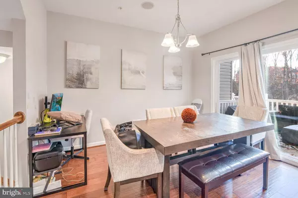 7638 TIMBERCROSS LN, Glen Burnie, MD 21060