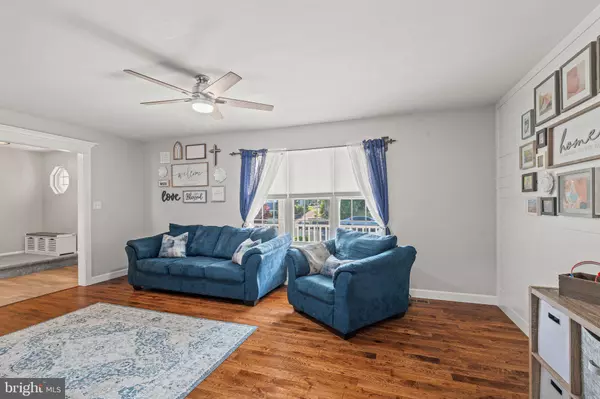 617 THIRD AVE, Deptford, NJ 08096