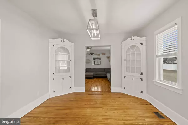 104 N CUMBERLAND AVE, Hainesport, NJ 08036