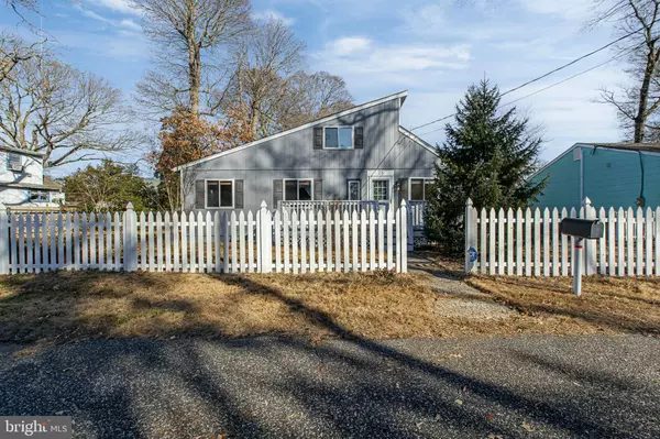 23 W DRUMBED RD, Villas, NJ 08251