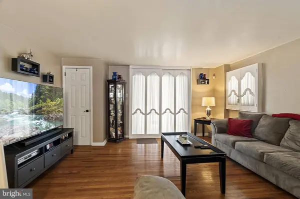 2733 TREMONT ST, Philadelphia, PA 19136