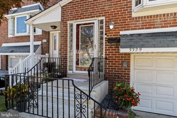 3329 MORNING GLORY RD, Philadelphia, PA 19154