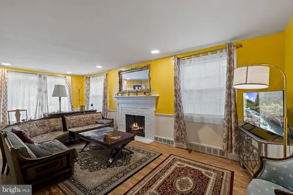 124 KINGSTON RD, Cheltenham, PA 19012