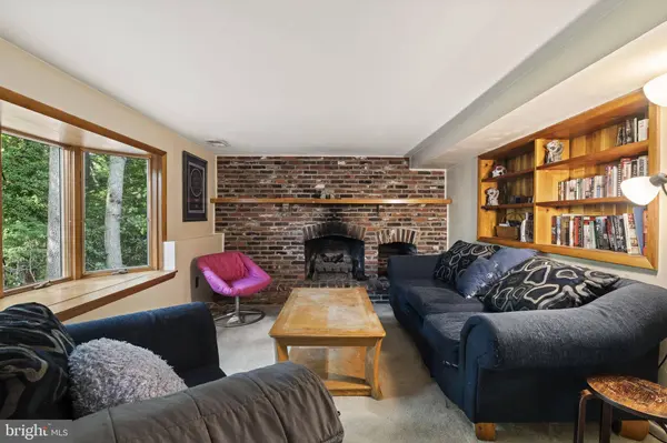 240 WINDING WAY RD, Stratford, NJ 08084