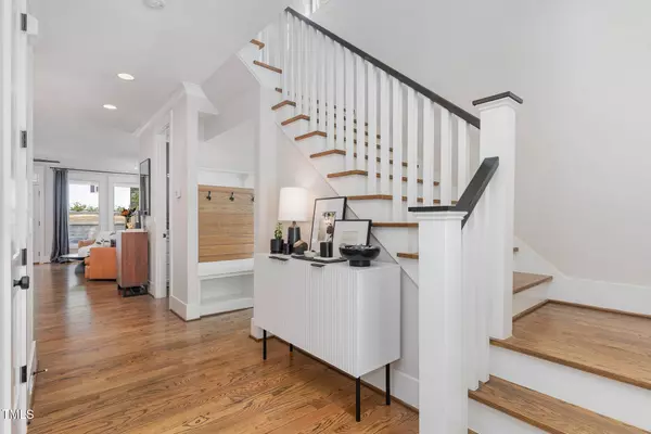 1422 Banbury Road, Raleigh, NC 27607