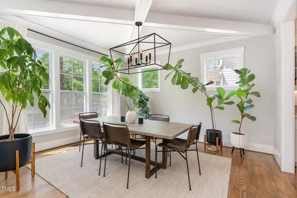 1422 Banbury Road, Raleigh, NC 27607