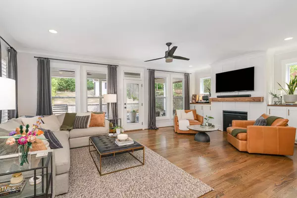 1422 Banbury Road, Raleigh, NC 27607