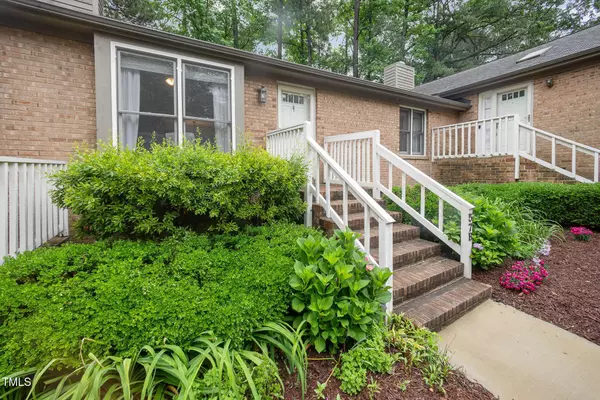 200 W Woodcroft Parkway #57b, Durham, NC 27713
