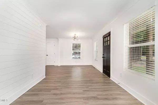 819 Cumberland Street, Raleigh, NC 27610