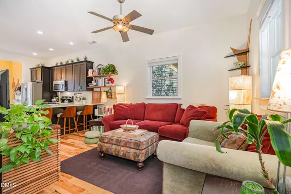 504 S Saunders Street, Raleigh, NC 27603