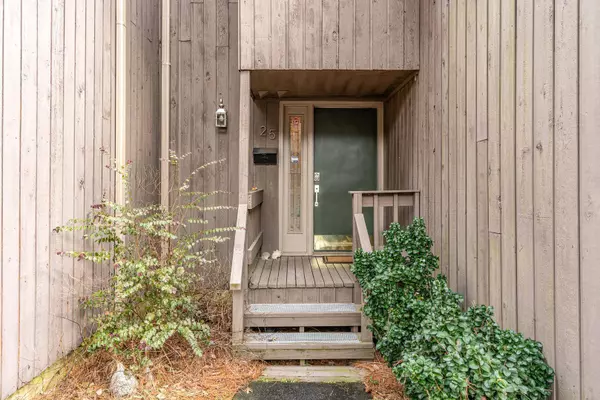 25 Bluff Trail, Chapel Hill, NC 27516