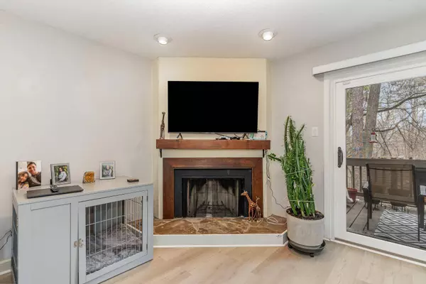 25 Bluff Trail, Chapel Hill, NC 27516