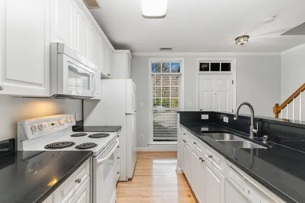111 Ellington Oaks Court, Raleigh, NC 27603