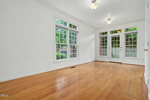 734 Parkham LN, Raleigh, NC 27603