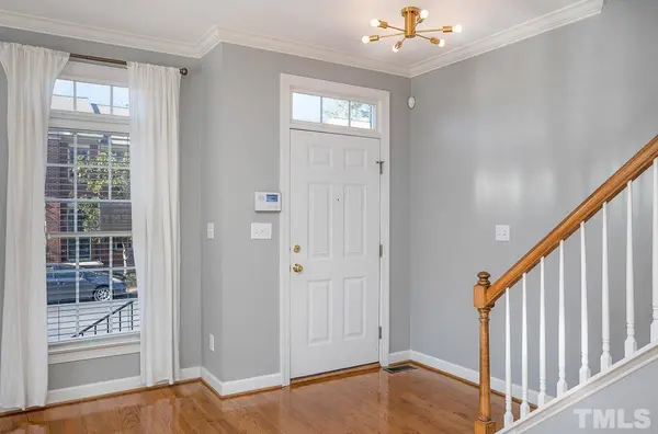 130 Fenner LN, Raleigh, NC 27603