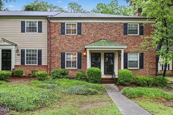 3732 Yorktown PL