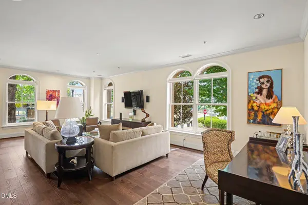 710 Independence PL, Raleigh, NC 27603