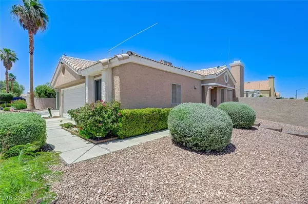 7019 Shadow Crest DR, Las Vegas, NV 89119