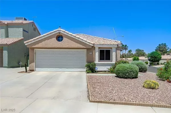 7019 Shadow Crest DR, Las Vegas, NV 89119