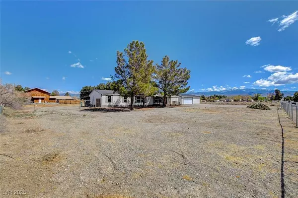 1450 W Donner ST, Pahrump, NV 89048