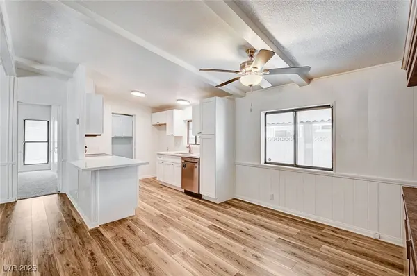 3202 Chimayo LN, Las Vegas, NV 89122