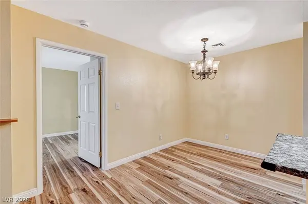 4899 S Torrey Pines DR #203, Las Vegas, NV 89103