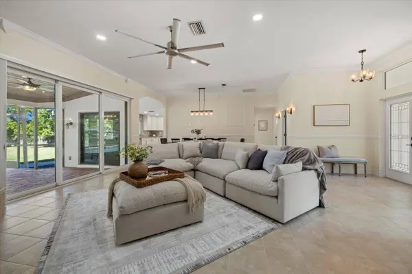 9104 68TH AVE E, Bradenton, FL 34202