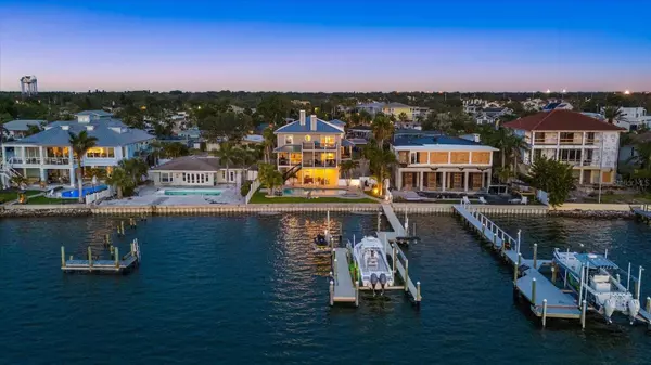 2438 BAYWOOD DR W, Dunedin, FL 34698