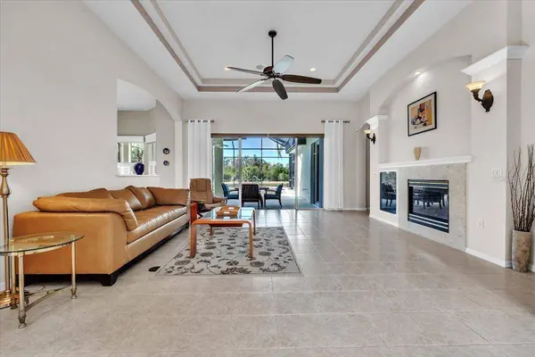 7626 DESERT INN WAY, Lakewood Ranch, FL 34202