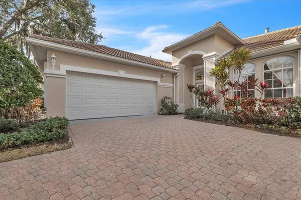 7626 DESERT INN WAY, Lakewood Ranch, FL 34202