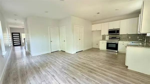 402 Frazier Street, Terrell, TX 75160