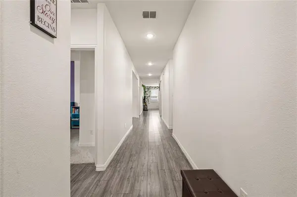 11440 Silver Queen Drive, Aubrey, TX 76227