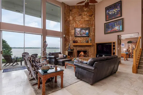 3913 S Shore Circle, Little Elm, TX 75068