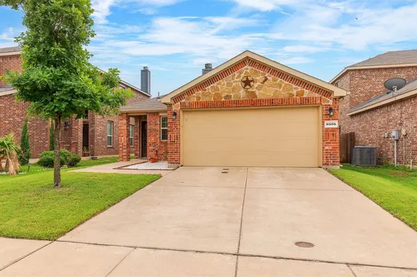 8908 Tenderfoot Lane, Aubrey, TX 76227
