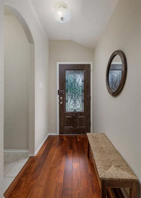 8908 Tenderfoot Lane, Aubrey, TX 76227