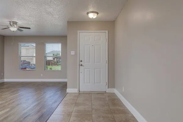 2228 Bradford Pear Drive, Little Elm, TX 75068