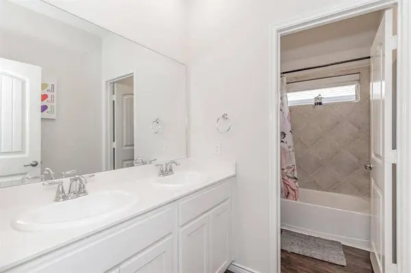 2444 Evening Stone Drive, Little Elm, TX 76227