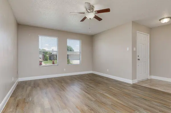2228 Bradford Pear Drive, Little Elm, TX 75068