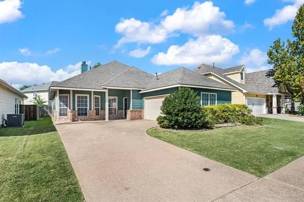 9509 Water Tree Drive, Mckinney, TX 75072