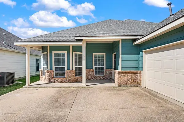 9509 Water Tree Drive, Mckinney, TX 75072
