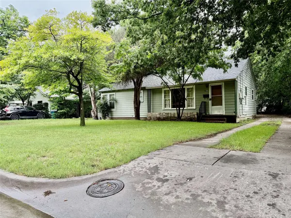 1009 Denton ST, Denton, TX 76201