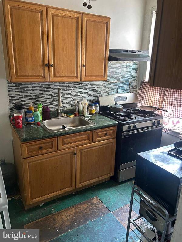 6120-00 MCMAHON ST, Philadelphia, PA 19144