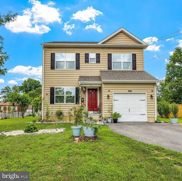 14 Marlyn Rd, Newark, DE 19713-1813