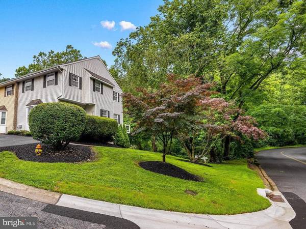 107 Emery Ct, Newark, DE 19711-5929