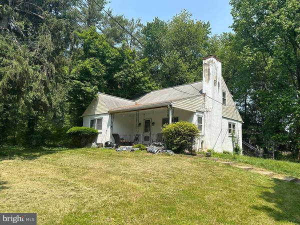 3861 MILL RD, Collegeville, PA 19426