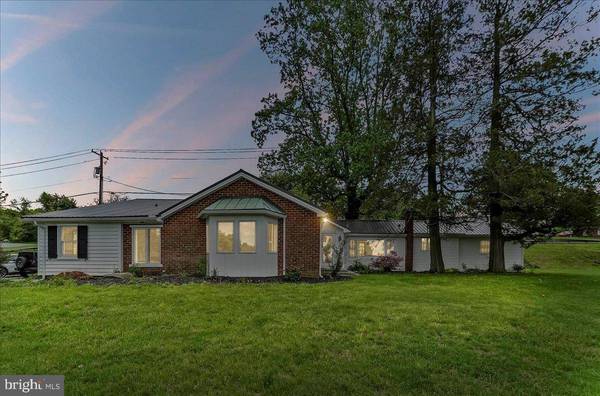 547 MARTIC HEIGHTS DR, Holtwood, PA 17532