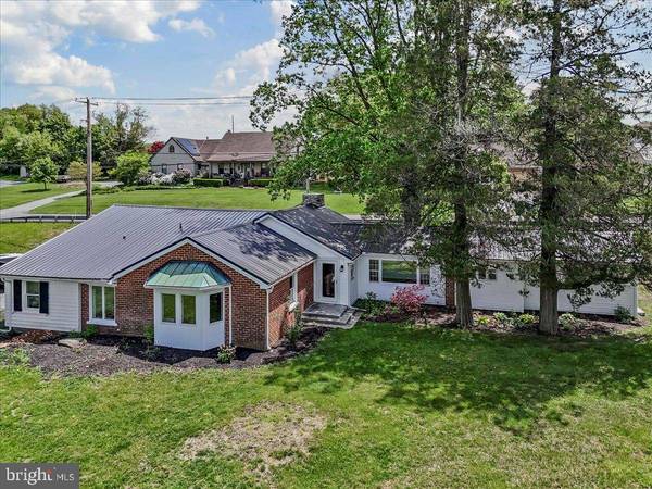 547 MARTIC HEIGHTS DR, Holtwood, PA 17532